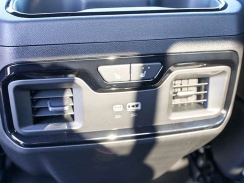 New 2026 GMC Sierra 2500 AT4 w/ AT4 Premium Plus Package AWD/4WD image 20