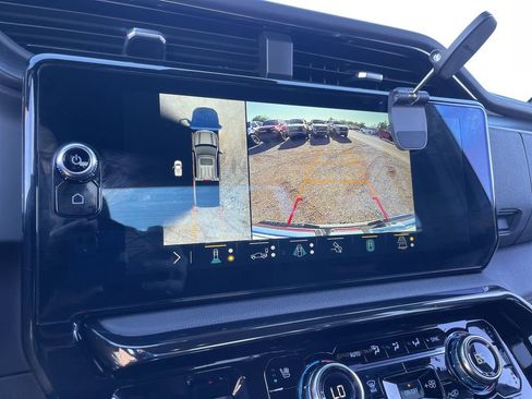 Used 2023 GMC Sierra 1500 AT4 image 15