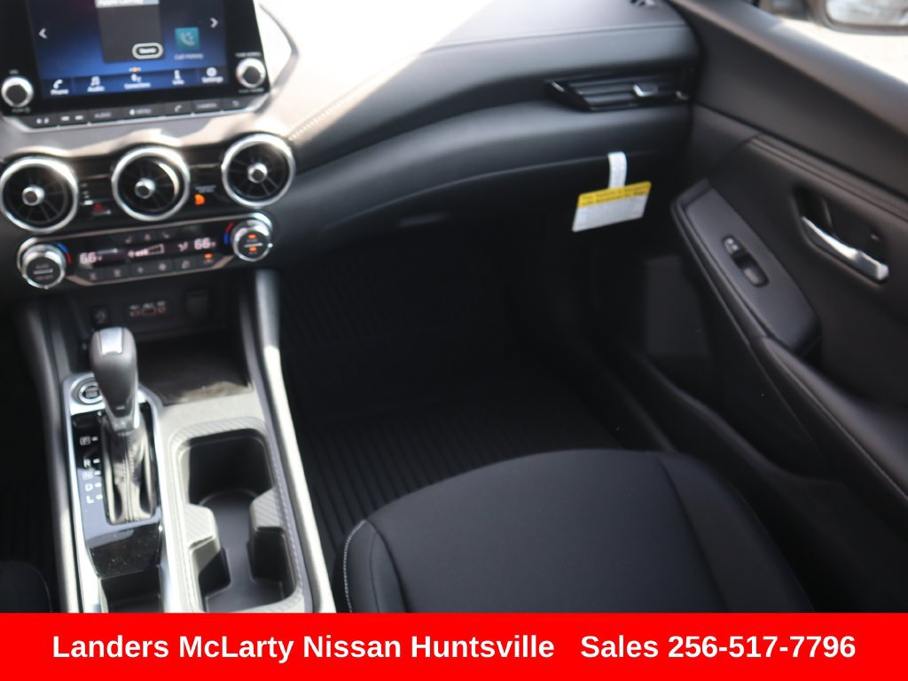 Used 2025 Nissan Sentra SV w/ All-Weather Package FWD image 16