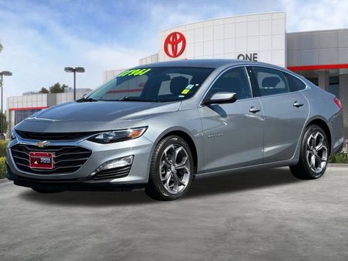 Used 2024 Chevrolet Malibu LT FWD image 9
