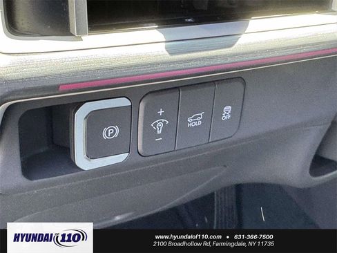 Used 2024 Hyundai Santa Fe Calligraphy image 17