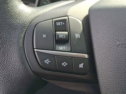 Used 2020 Ford Explorer XLT w/ Equipment Group 202A image 21