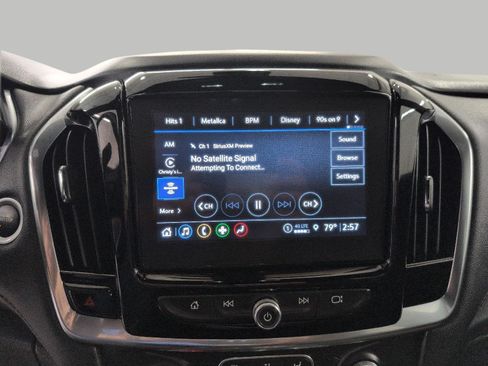 Used 2023 Chevrolet Traverse LT AWD/4WD image 7