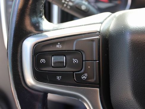 Used 2021 Chevrolet Silverado 1500 LT image 15