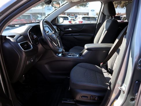 Used 2024 Chevrolet Equinox LT image 22