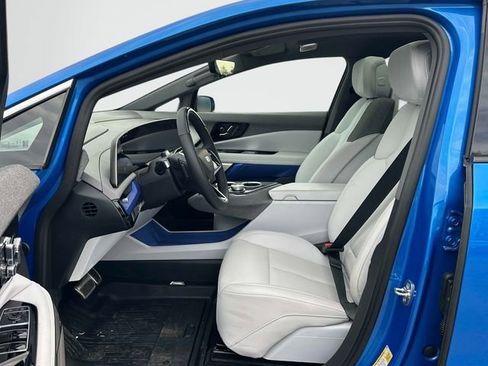 New 2026 Cadillac Optiq Luxury 1 image 10