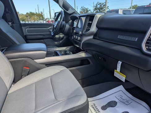 Used 2022 RAM 1500 Big Horn image 9