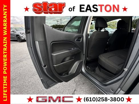 Used 2021 Chevrolet Colorado LT w/ Safety Package image 18