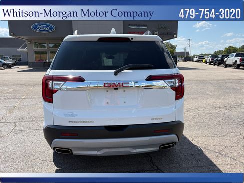 Used 2023 GMC Acadia SLT AWD/4WD image 6