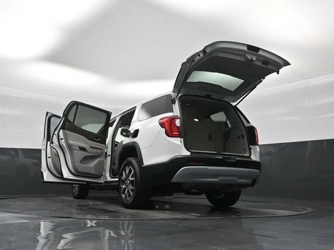 Used 2021 GMC Acadia SLE w/ LPO, Cargo Package image 40