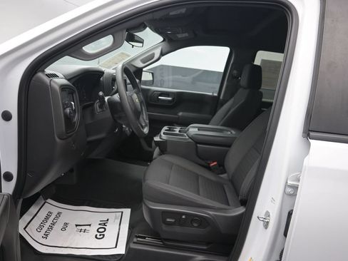 Used 2023 Chevrolet Silverado 1500 Custom RWD image 10