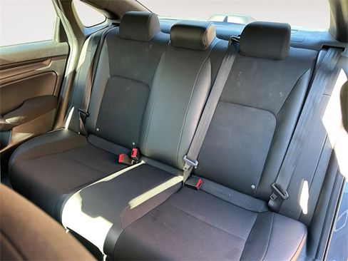 Used 2023 Honda Civic Sport image 13