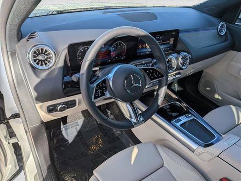 Certified 2026 Mercedes-Benz GLA 250 image 10