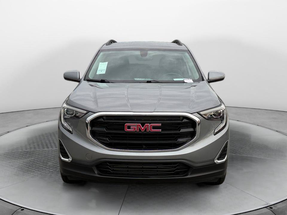 Used 2018 GMC Terrain SLE w/ Driver Convenience Package FWD image 2