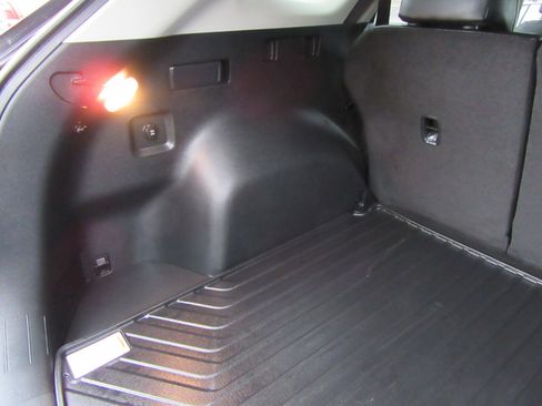 Used 2025 Kia Sportage EX image 58