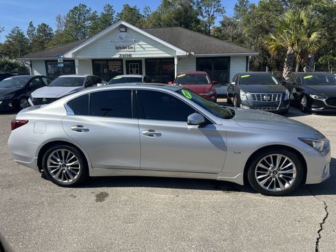 Used 2019 INFINITI Q50 Luxe w/ Essential Package (3.0T Luxe) image 4