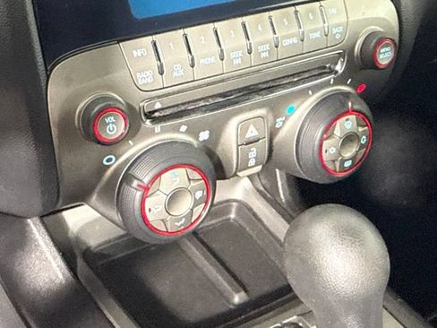 Used 2011 Chevrolet Camaro LS RWD image 21