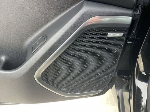 Certified 2025 Buick Enclave Sport Touring FWD image 23