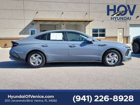 Certified 2025 Hyundai Sonata SE image 5