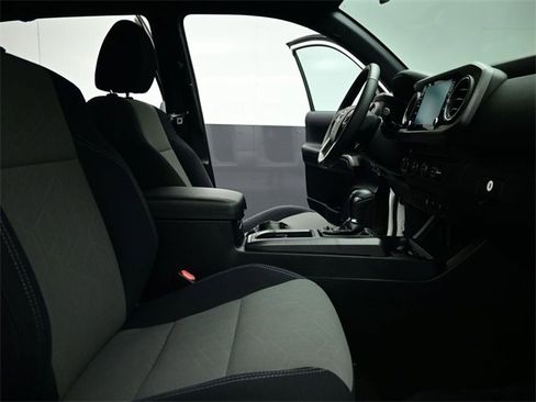 Used 2020 Toyota Tacoma TRD Off-Road image 24