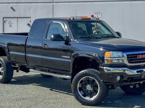 Used 2005 GMC Sierra 3500 SLT image 6
