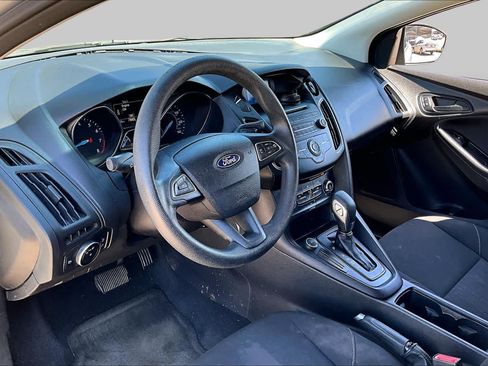 Used 2015 Ford Focus S FWD image 16