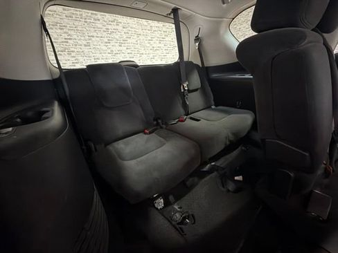 Used 2019 Nissan Armada SV w/ Driver Package RWD image 13