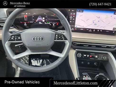 Used 2025 Audi Q5 Premium AWD/4WD image 28