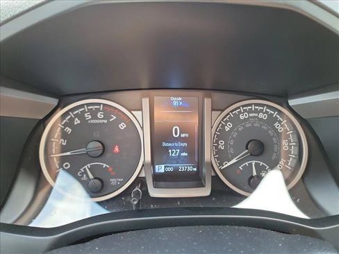Used 2023 Toyota Tacoma SR5 RWD image 16