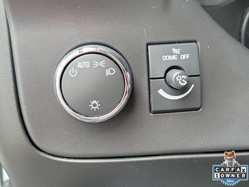 Used 2025 Chevrolet Express 3500 LT w/ LT Preferred Equipment Group RWD image 18