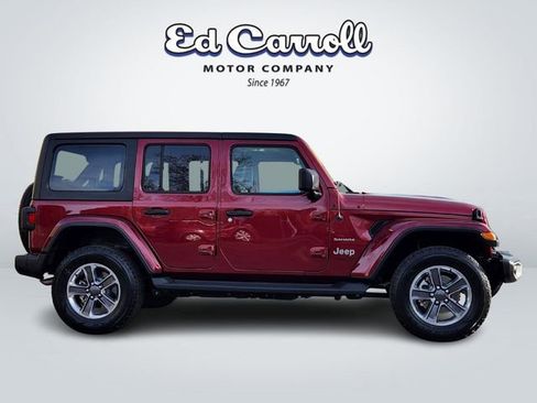 Used 2022 Jeep Wrangler Unlimited Sahara w/ Cold Weather Group image 4