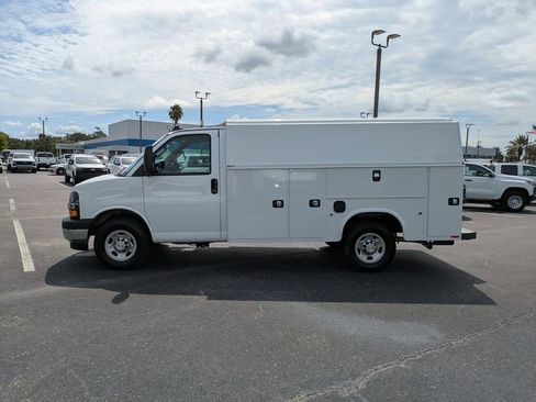 New 2025 Chevrolet Express 3500 w/ Power Convenience Package image 7