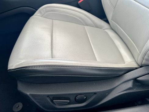 Used 2024 Ford Mustang Premium RWD image 12