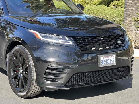 Used 2018 Land Rover Range Rover Velar R-Dynamic SE image 64
