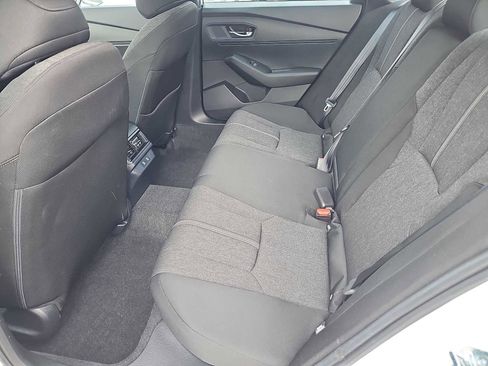 Used 2025 Honda Accord Sport image 29