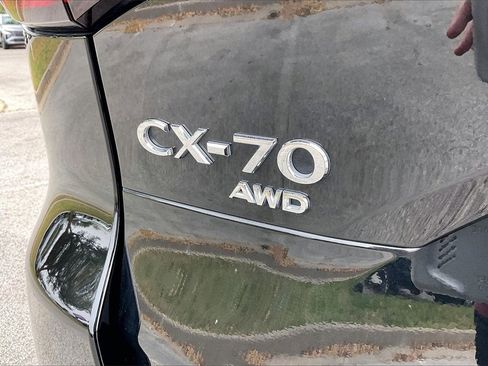 Used 2025 MAZDA CX-70 3.3 Turbo w/ Preferred Package image 11