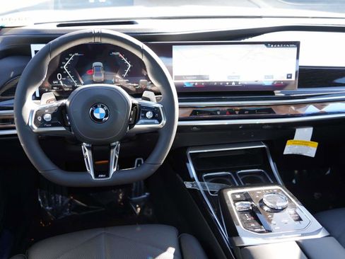 New 2026 BMW 740i 740i RWD w/ Premium Package image 8