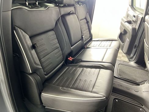 Certified 2024 GMC Sierra 1500 AT4X image 28