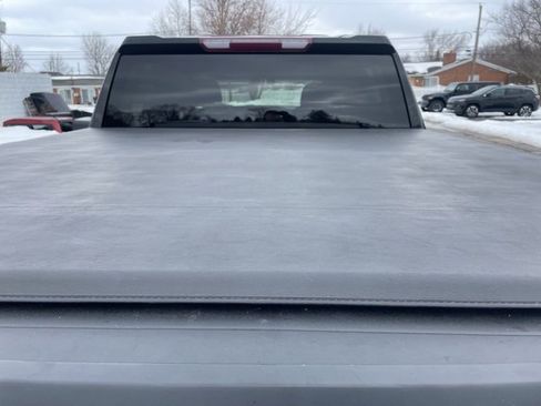 Used 2021 Chevrolet Silverado 1500 LT w/ Bed Protection Package image 12