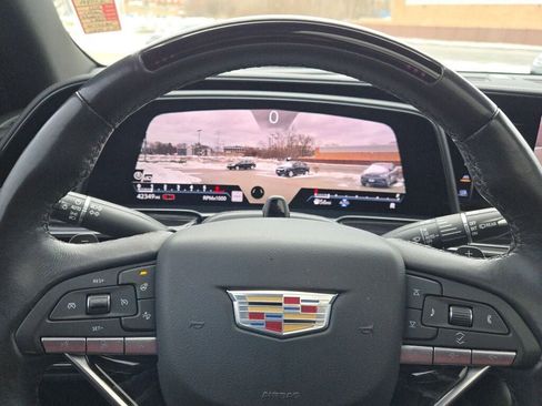 Used 2021 Cadillac Escalade Sport w/ Driver Assist Tech Package image 34
