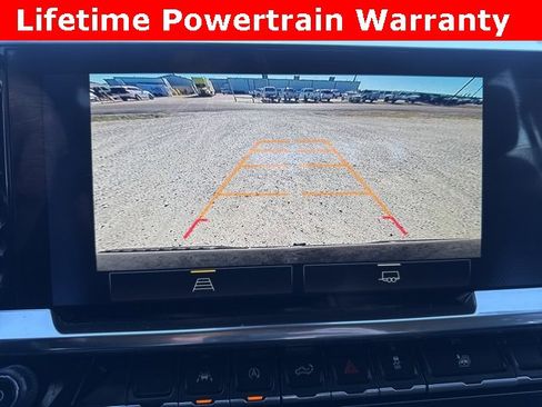 Used 2024 Chevrolet Silverado 1500 RST image 17