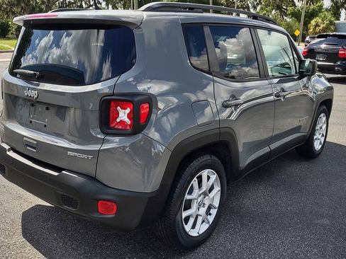 Used 2020 Jeep Renegade Sport w/ Sport Appearance Group FWD image 4