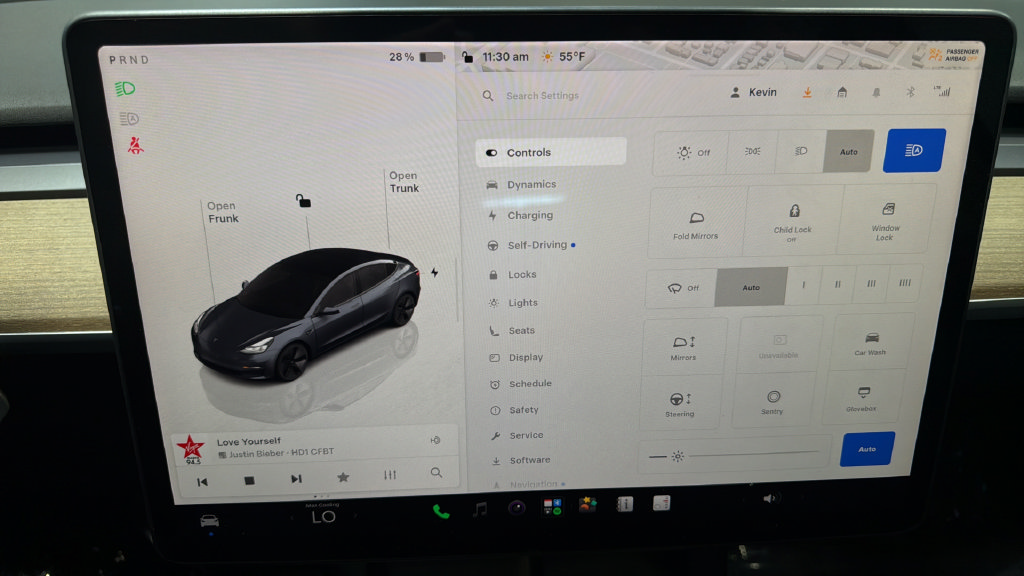 Used 2022 Tesla Model 3 Long Range AWD/4WD image 31