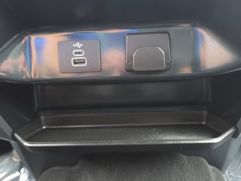 Used 2025 Ford F150 XLT w/ Equipment Group 301A Standard AWD/4WD image 28