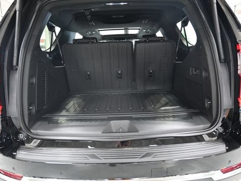 New 2026 GMC Yukon XL Elevation w/ Elevation Premium Package AWD/4WD image 29