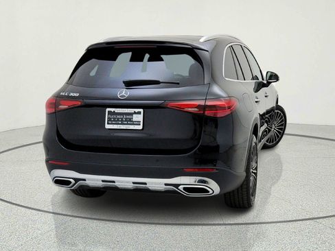 New 2026 Mercedes-Benz GLC 300 image 8