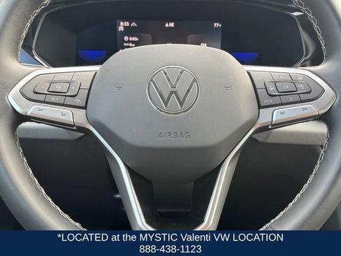 Certified 2023 Volkswagen Taos SE AWD/4WD image 36
