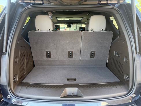 Used 2025 GMC Yukon Elevation w/ Elevation Premium Package image 26