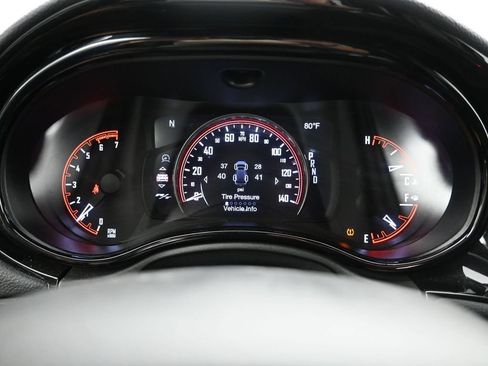 Used 2022 Dodge Durango R/T w/ Blacktop Package RWD image 14