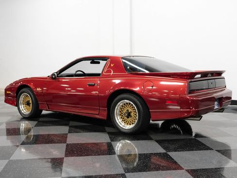 Used 1988 Pontiac Firebird Trans Am image 6
